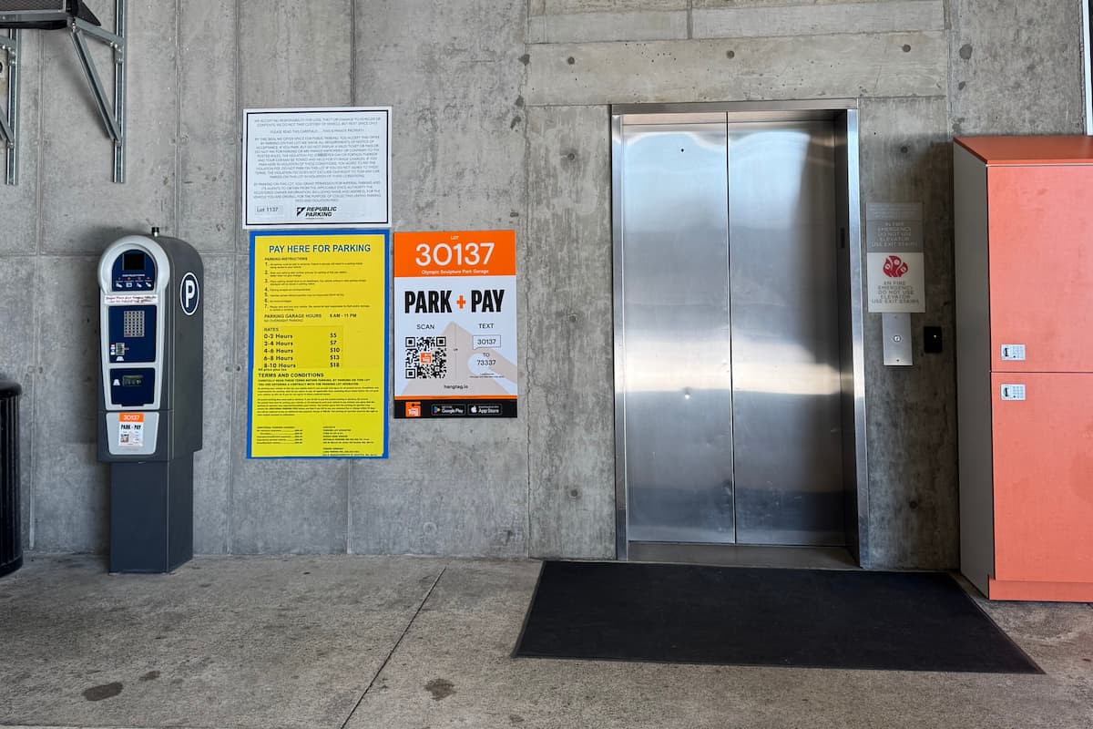 Elevator from the parking garage in PACCAR Pavillion up to the sculpture park.